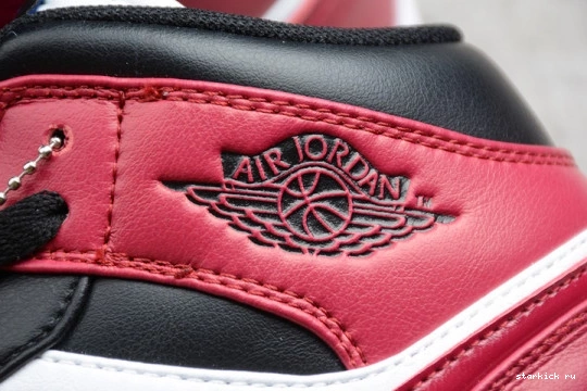 Dark Beetroot CZ4385-016  Mid Black (W) 1 Jordan  CZ4385-016 SE 0102